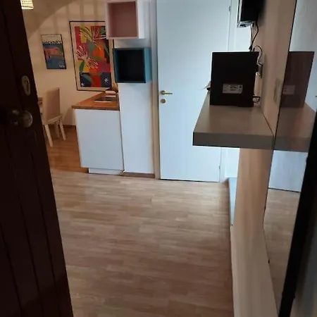 Quintino Sella 175 Foresteria Matisse Apartman *