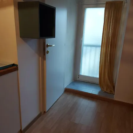 Quintino Sella 175 Foresteria Matisse Apartman *