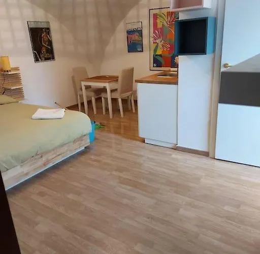 Quintino Sella 175 Foresteria Matisse Bari